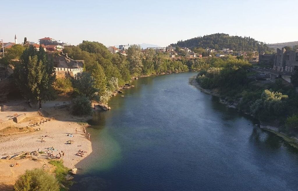 Podgorica Sastavci suncano foto gradski me