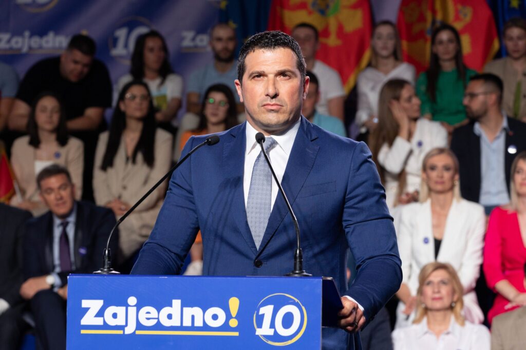 Janović: Borba protiv organizovanog kriminala problem cijelog društva 13 Janović: Borba protiv organizovanog kriminala problem cijelog društva