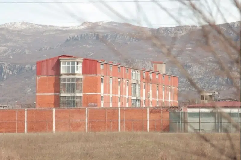 U UIKS-u štrajkuje 79 pritvorenika, hranu odbija 60 12 U UIKS-u štrajkuje 79 pritvorenika, hranu odbija 60