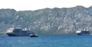 U Luci Kotor danas četiri kruzera