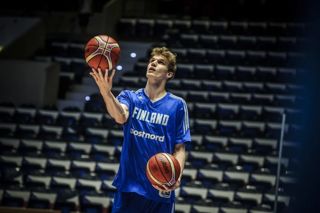 Markanen Poljacima ubacio 42 poena za 24 minuta 5 Markanen Poljacima ubacio 42 poena za 24 minuta