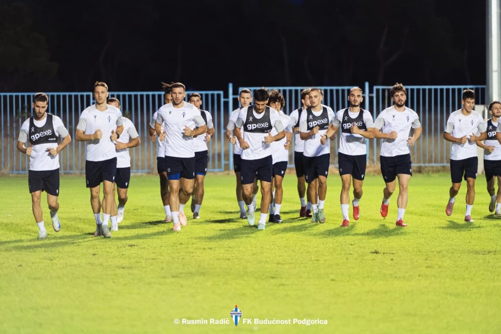 Derbi kola "pod Goricom": Uzdrmana Budućnost protiv vodećeg Dečića traži izlazak iz krize 12 Derbi kola „pod Goricom“: Uzdrmana Budućnost protiv vodećeg Dečića traži izlazak iz krize