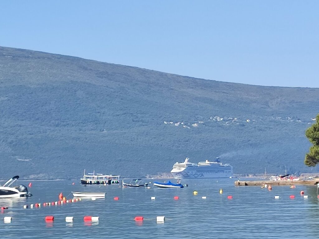Costa Deliziosa i Aidablu u Kotoru 7 Costa Deliziosa i Aidablu u Kotoru