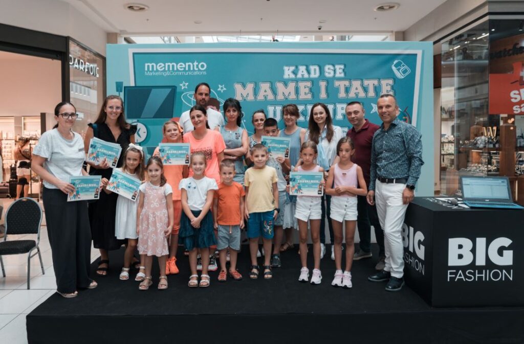 Porodice Vojinović i Sokolović najbolje u takmičenju „Kad se mame i tate u klupe vrate“