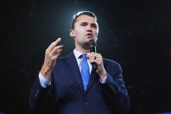Politički aktivista Čarli Kirk ubijen na kampusu u Juti