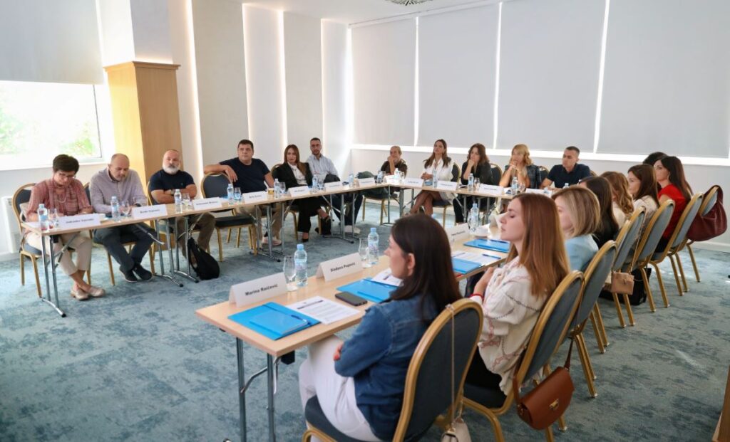 Novinarke u Crnoj Gori suočavaju se sa stereotipima i pritiscima, ali ostaju ključne za javni diskurs