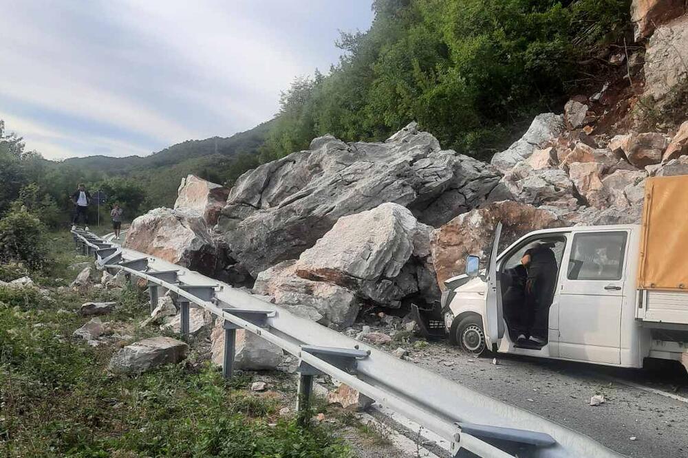 (VIDEO) Put Cetinje – Budva zatvoren do daljnjeg