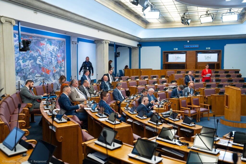 Većina vjeruje da će sudije izabrati, opozicija traži razgovore