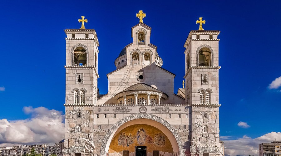 Ugašen požar u Hramu Hristovog Vaskrsenja u Podgorici