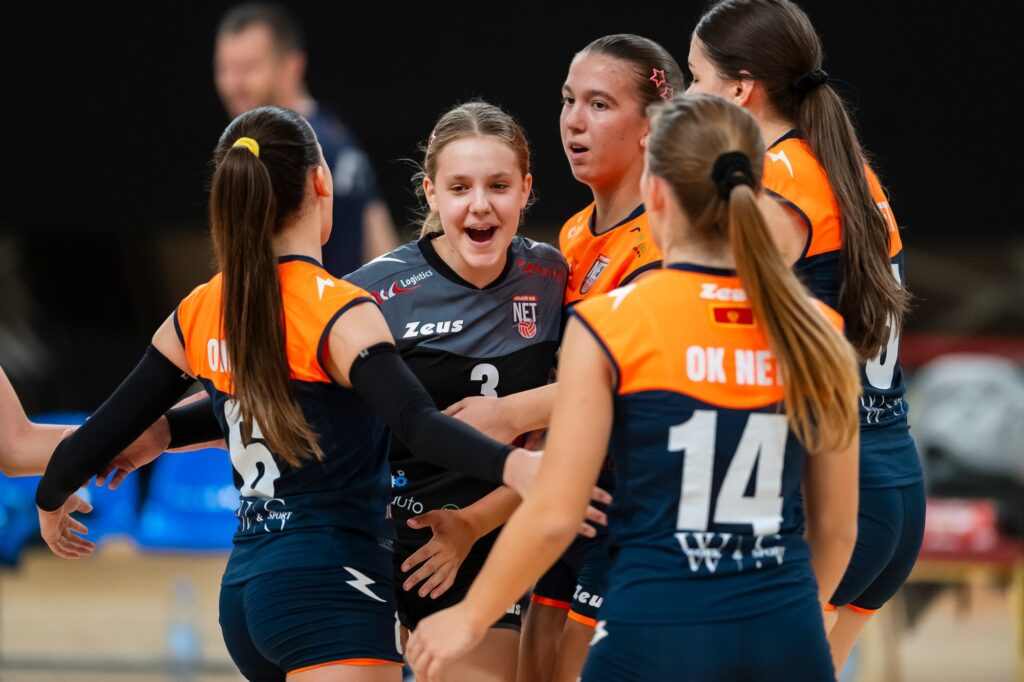 Favoriti sigurno do osmine finala, Mornar eliminisao superligaša, Grebajama derbi sjevera