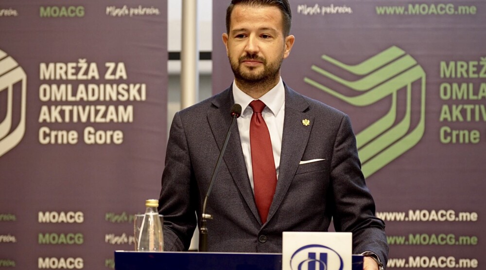 Milatović na Forumu „Mladi za mlade“: Promjene ne počinju od politike, već od ljudi koji ne čekaju 6 Milatović na Forumu „Mladi za mlade“: Promjene ne počinju od politike, već od ljudi koji ne čekaju