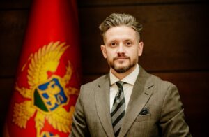 Radovanić: URA ne odustaje od povećanja penzija, u budžetu već postoji novac za tu namjenu