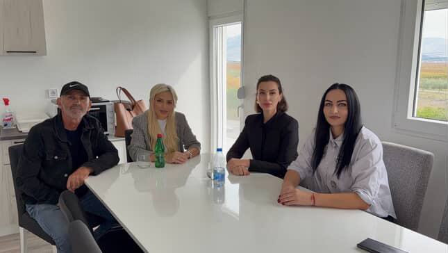 Poslanica Nađa Laković posjetila Mjesnu zajednicu Kuće Rakića