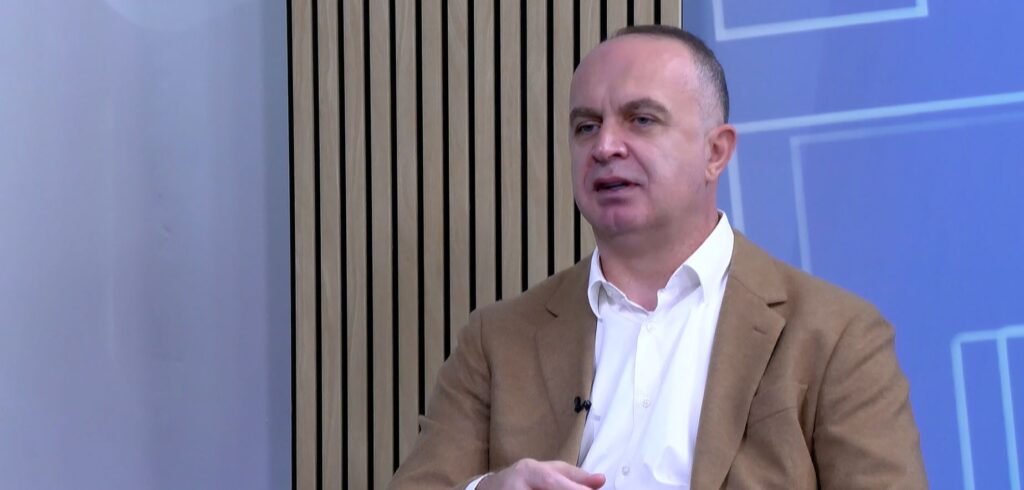 (VIDEO) Đeljošaj: Ako ne bude dogovora mi ćemo akciju „Limitirane cijene“ svakako sprovesti 15 (VIDEO) Đeljošaj: Ako ne bude dogovora mi ćemo akciju „Limitirane cijene“ svakako sprovesti
