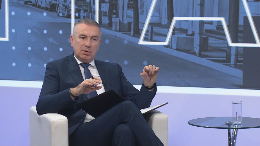 Đeka: Očekujem da će vizni režim za državljane Turske biti privremena mjera 9 Đeka: Očekujem da će vizni režim za državljane Turske biti privremena mjera