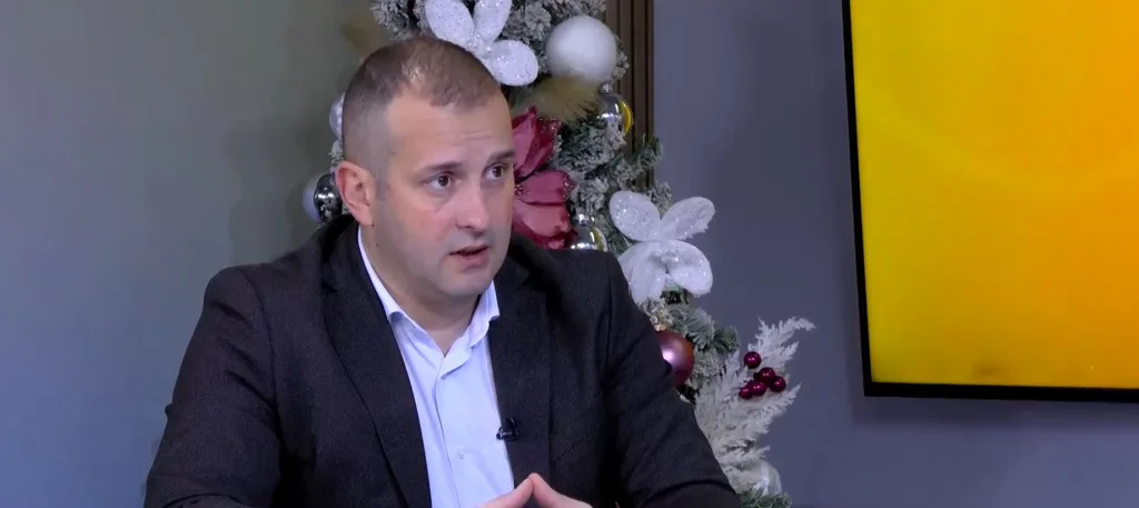 (VIDEO) Babović: Glavni grad do sada primio više od 1600 zahtjeva za postavljanje privremenih objekata 4 (VIDEO) Babović: Glavni grad do sada primio više od 1600 zahtjeva za postavljanje privremenih objekata