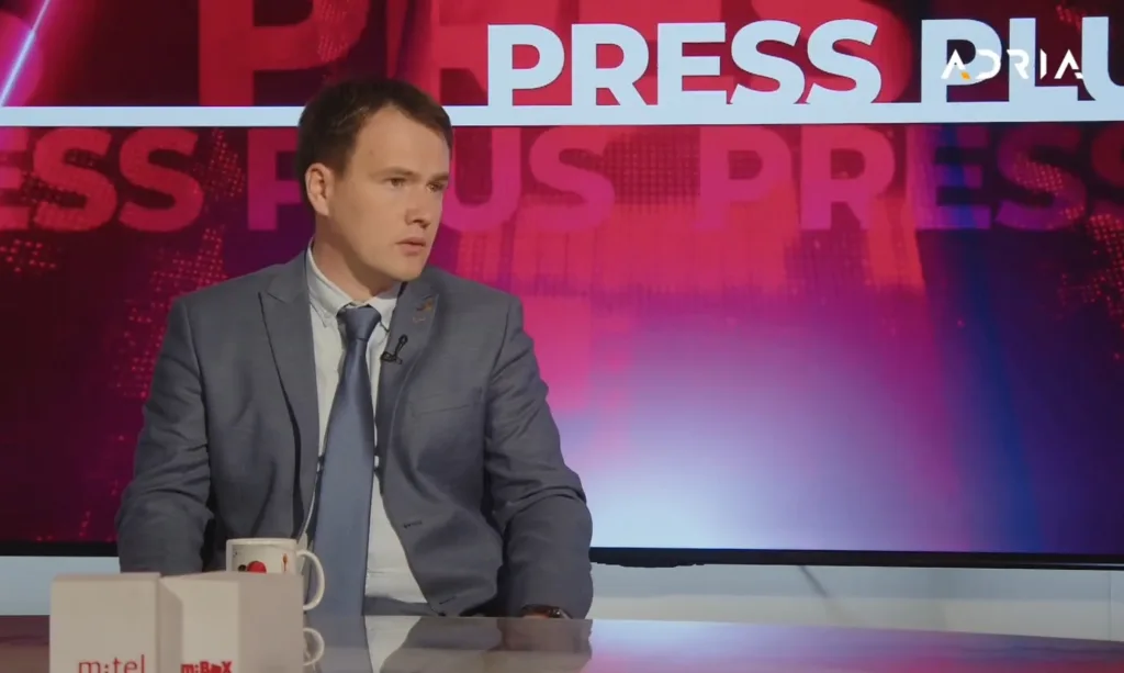 Angelovski: Opština Zeta obavezna da ispoštuje rezultate referenduma, dalji razvoj situacije zavisi od odluka Opštine i Glavnog grada