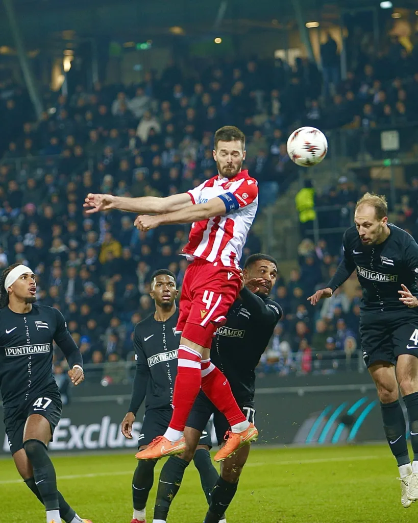 Ivanić junak Zvezde u Gracu, Betis za sedam minuta potopio Dinamo na „Maksimiru“