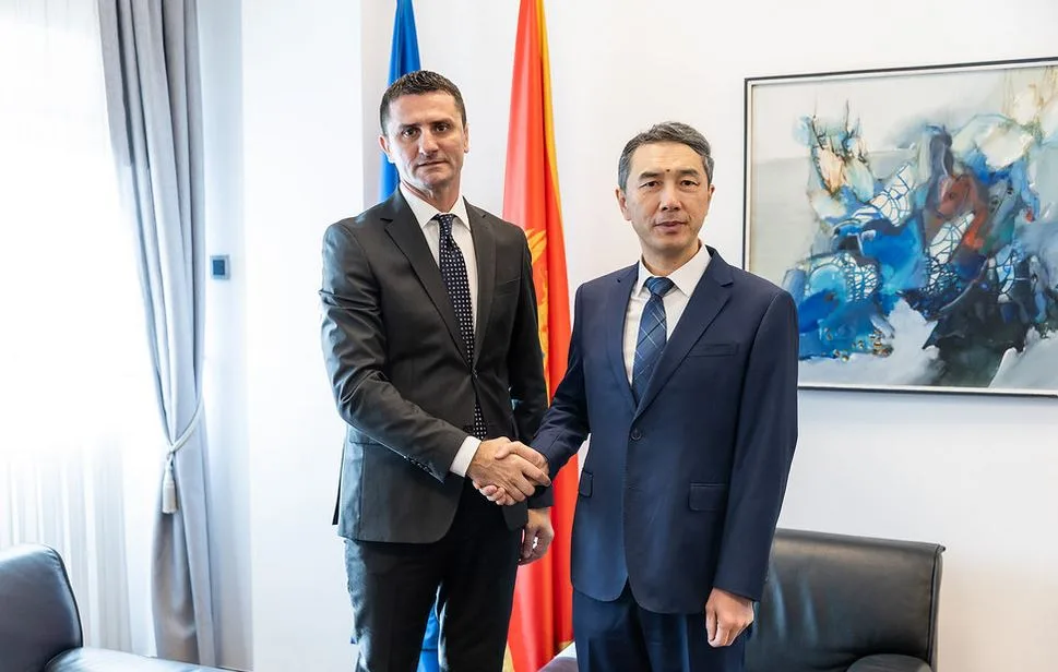 Zogović – Čen Sijufeng: Kina bila i ostala pouzdan partner u razvoju Crne Gore 3 Zogović – Čen Sijufeng: Kina bila i ostala pouzdan partner u razvoju Crne Gore
