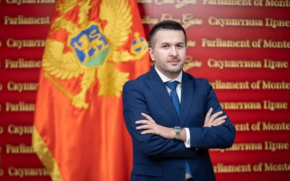 Pejović: Bez jasnih nalaza ne može se tvrditi da ima kancerogenih materija u Botunu