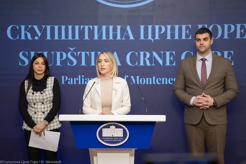 621888951 10241051221558760 285097069809442090 n