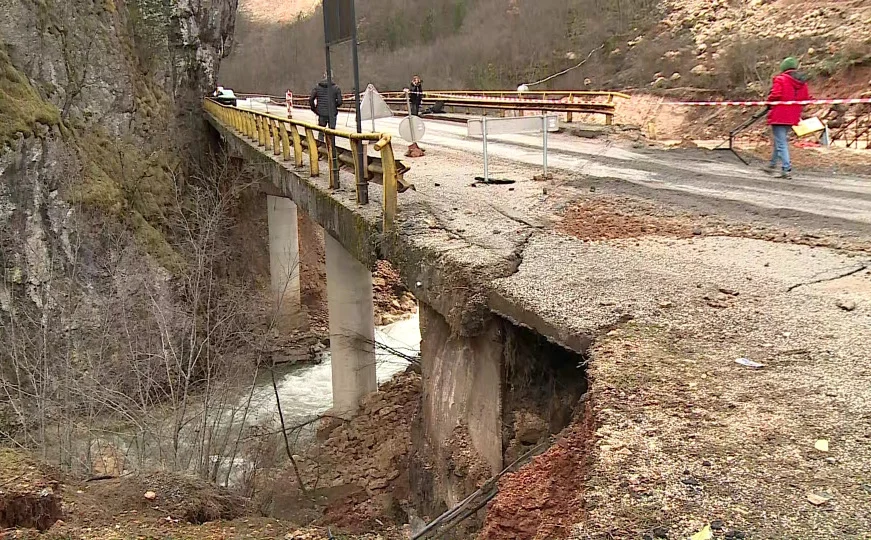 Pokrenulo se klizište zbog radova na hidroelektrani