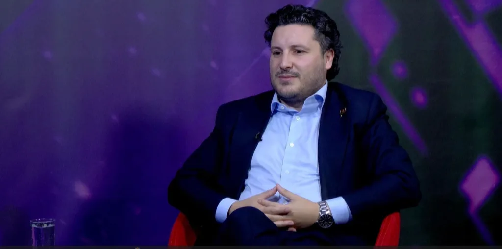 Abazovic: Policiji je uspio pobjeći i spomenik