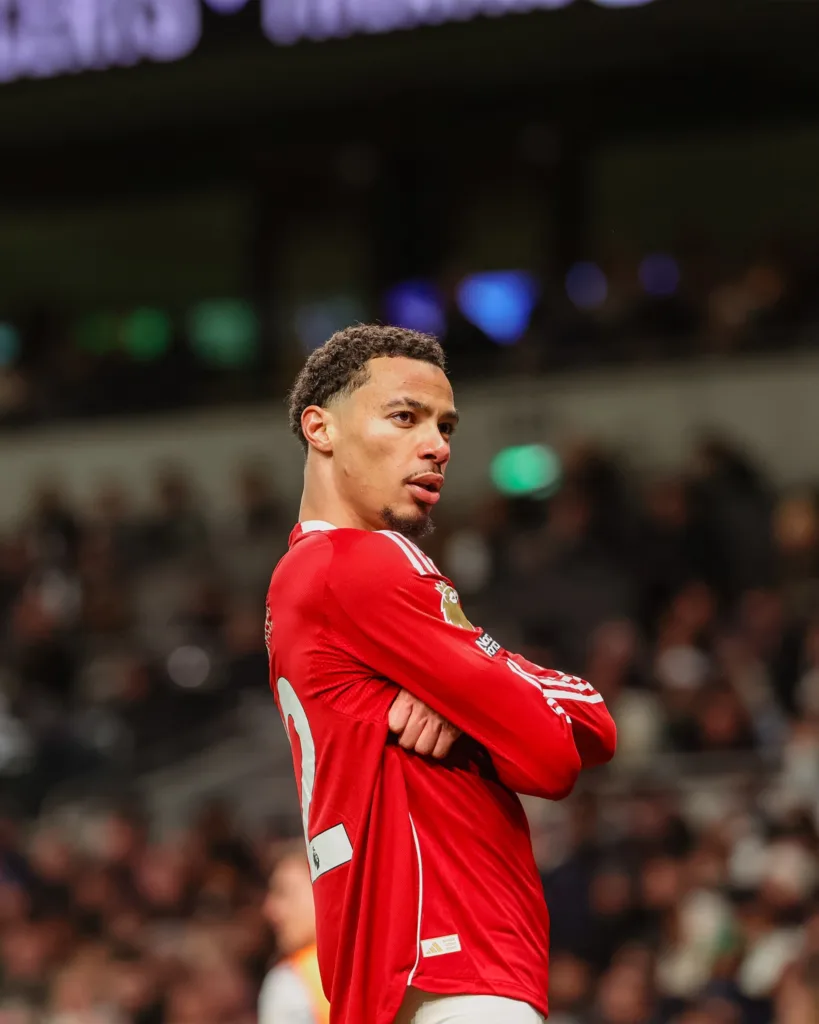 „Petarda“ Liverpula, goleada na „Turf Muru“, Everton iznenadio Njukasl