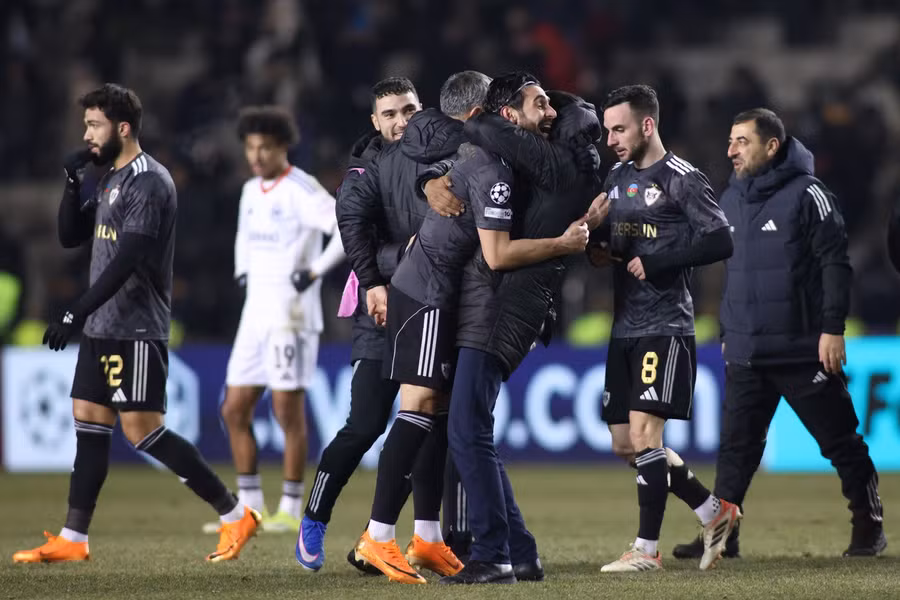 Foto-finiš preokret Jankovićevog Karabaga za veliki korak ka plej-ofu, bez pobjednika u Istanbulu 7 Foto-finiš preokret Jankovićevog Karabaga za veliki korak ka plej-ofu, bez pobjednika u Istanbulu