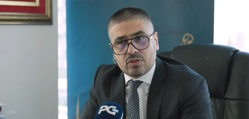 (VIDEO) Pešić: Sudije ne bi smjele da budu taoci političkih neslaganja, odnos zakonodavne vlasti treba da bude na većem nivou 4 (VIDEO) Pešić: Sudije ne bi smjele da budu taoci političkih neslaganja, odnos zakonodavne vlasti treba da bude na većem nivou