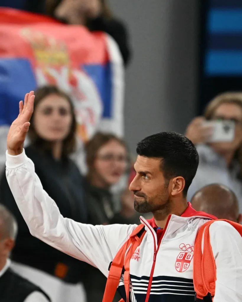 Spajić o Đokoviću: Ti si inspiracija cijelom svijetu i živi dokaz da se naporan rad uvijek isplati 10 Spajić o Đokoviću: Ti si inspiracija cijelom svijetu i živi dokaz da se naporan rad uvijek isplati
