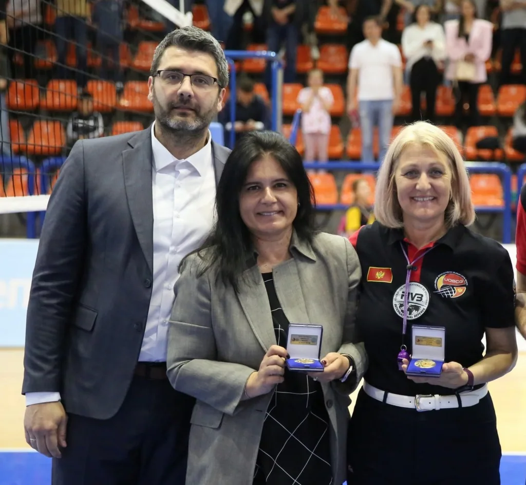 Sonja Simonovska i Anka Ivanović delegirane za Ligu šampiona, Jelena Mitrović i Nikola Pješčić za CEV Kup 2 Sonja Simonovska i Anka Ivanović delegirane za Ligu šampiona, Jelena Mitrović i Nikola Pješčić za CEV Kup