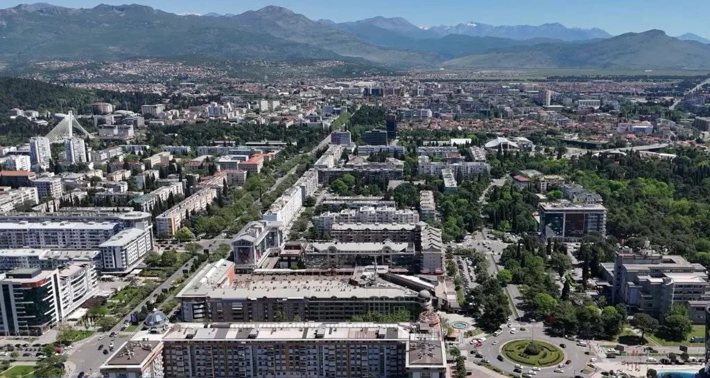 (VIDEO) Vujačić: Podgorica nedovoljna pristupačna osobama sa invaliditetom; Šljuka: Radimo na unapređenju položaja OSI