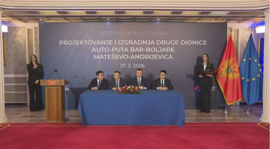 Potpisan ugovor sa kineskim konzorcijumom za drugu dionicu auto-puta, početak radova u maju 6 Potpisan ugovor sa kineskim konzorcijumom za drugu dionicu auto-puta, početak radova u maju