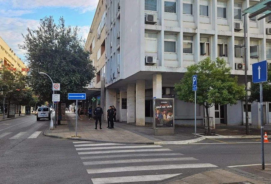 SDT: Vujoviću i Kneževiću trajno oduzete nekretnine vrijednosti oko 400.000 eura 1 SDT zgrad foto gradski me