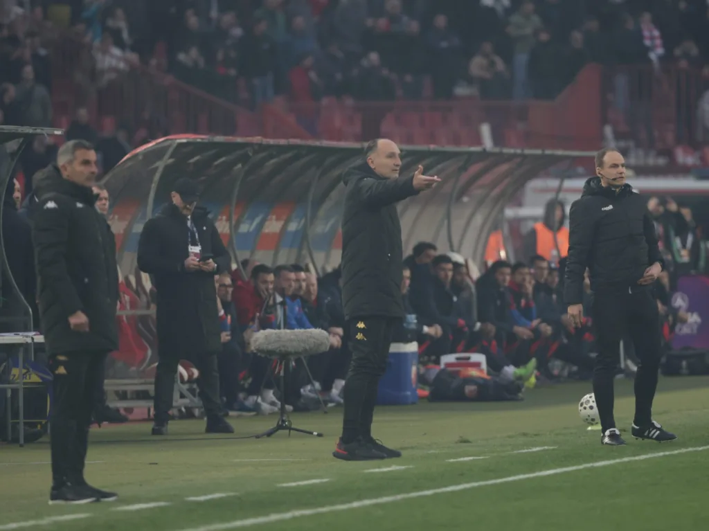 Partizan se rastao sa Stojakovićem, Damir Čakar novi šef stručnog štaba 16 Partizan se rastao sa Stojakovićem, Damir Čakar novi šef stručnog štaba