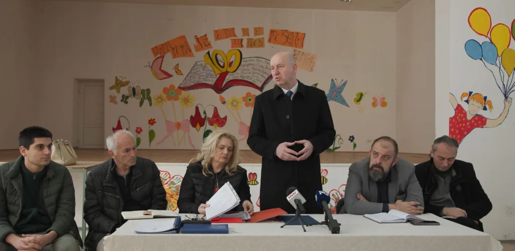 (VIDEO) Mještani protiv izgradnje stočnog groblja u Lješanskoj nahiji; Spalević: Postoji veliki rizik od pojave zarazne bolesti