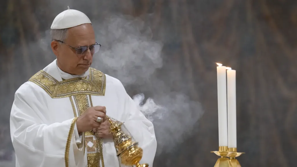 Papa upozorava da civili u Ukrajini pate, poziva na okončanje rata 4 papa lav xiv Vatican Media via AP tanjug 681e2de209143