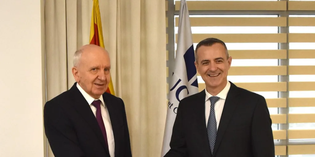 Božović sa ambasadorom Rusije: Jačati kontakte crnogorskih i ruskih institucija u oblasti nauke