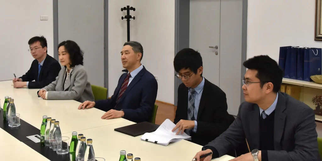 Delegacija Ambasade Narodne Republike Kine posjetila Univerzitet Crne Gore