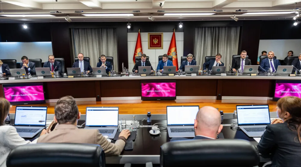 Vlada jednoglasno za novi rok Tenderskoj komisiji