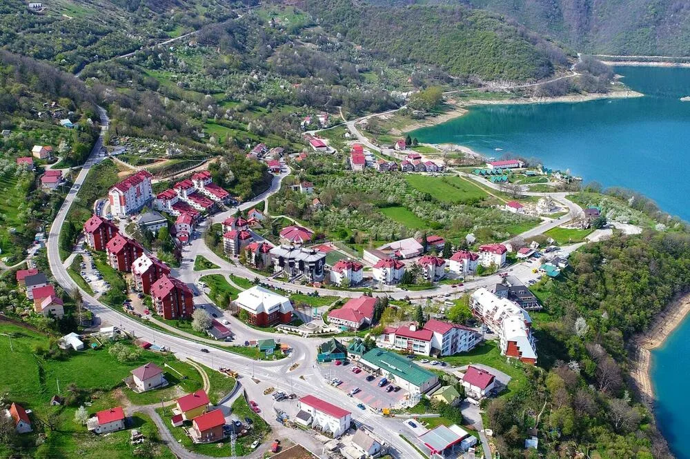 Usvojen budžet Opštine Plužine za narednu godinu 9 Usvojen budžet Opštine Plužine za narednu godinu
