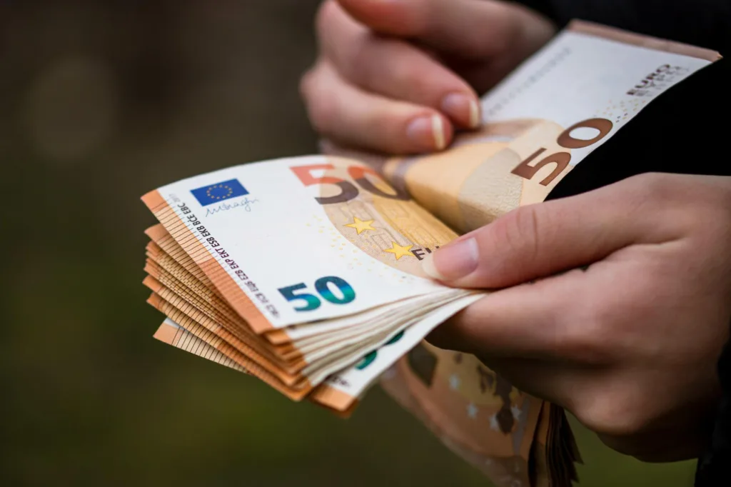 Državna agencija podijelila sredstva: Vijestima i TV E po 176.000, a Anteni M 70.000 eura novca građana