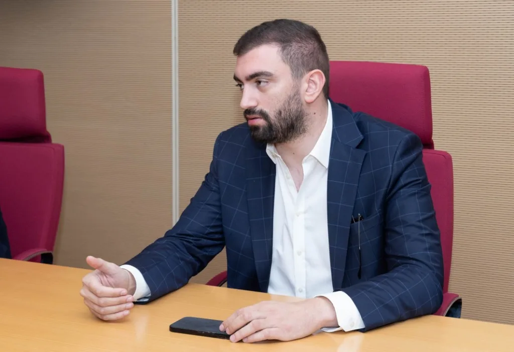 Klikovac: Ne ide se u EU sa prinudnom upravom u glavnom gradu Crne Gore 1 Andrija Klikovac dps foto dps