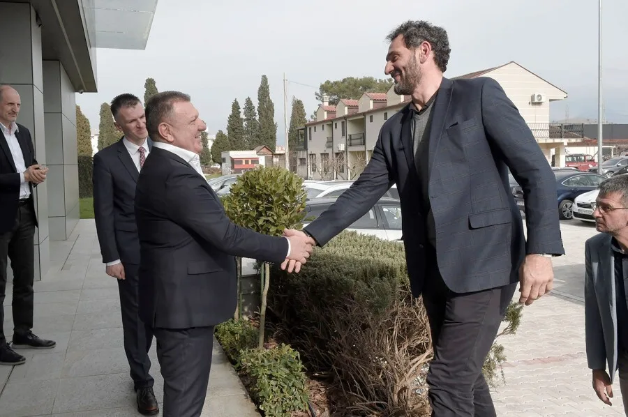 Prelazi li Budućnost pod FIBIN "kišobran"? Bokan: Želimo da igramo najjače takmičenje 2 Prelazi li Budućnost pod FIBIN „kišobran“? Bokan: Želimo da igramo najjače takmičenje
