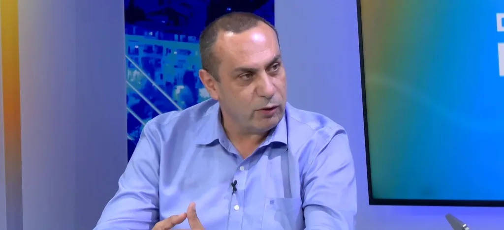Kovačević: Uprava za inspekcijske poslove Glavnog grada pokrenula opsežnu akciju uklanjanja divljih auto – placeva