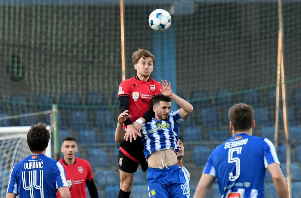1. CFL: Sjutra utakmice 31. kola