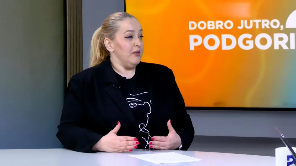(VIDEO) Mulešković: Građani i firme duguju Čistoći 4,2 miliona eura 2 (VIDEO) Mulešković: Građani i firme duguju Čistoći 4,2 miliona eura