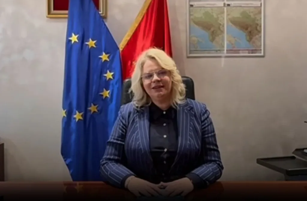 Vukićević: Potpisan novi Kolektivni ugovor u ŽICG kojim je značajno poboljšan položaj zaposlenih 6 Vukićević: Potpisan novi Kolektivni ugovor u ŽICG kojim je značajno poboljšan položaj zaposlenih