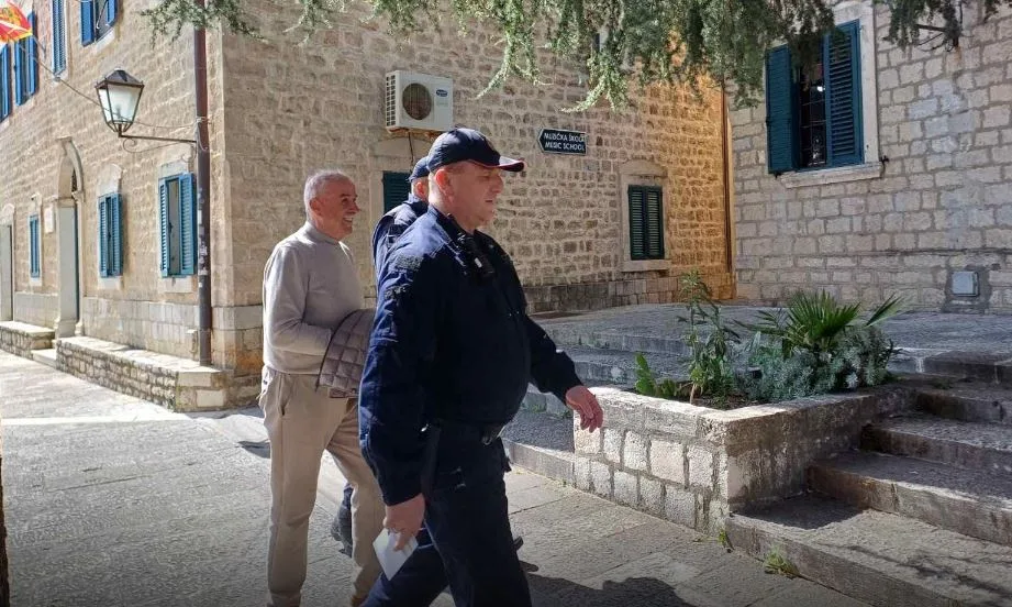 Cedomir Popovic dolazak na saslusanje foto novski portal